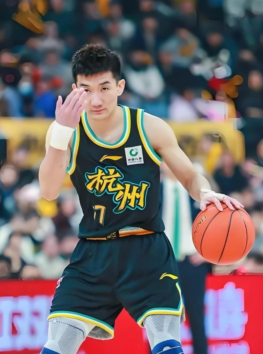 关于今夜广厦男篮备战欧篮联，止住颓势细节曝光，媒体盛赞，年轻球员得到机会的信息